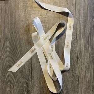 DIOR Ribbon
